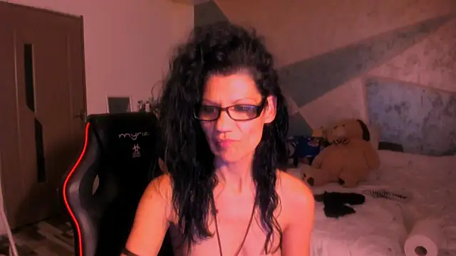 SweetSin40 webcam
