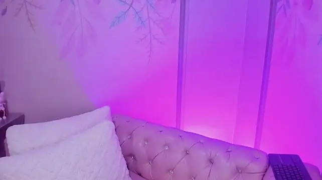 sarah_sluty
