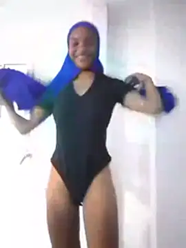 Amira_Alzahra webcam
