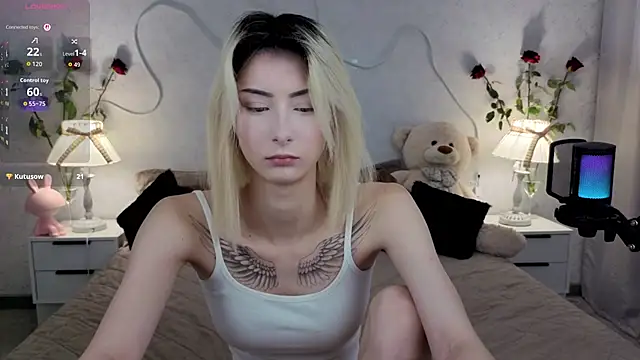 kittysocutie webcam
