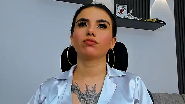 isabella_hv webcam