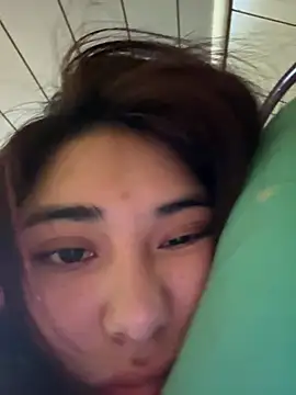 yazzhot18 webcam