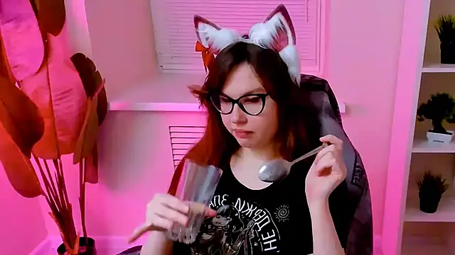 CarolGiggly webcam
