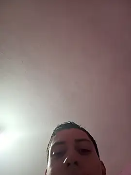 Carlitos7381 webcam