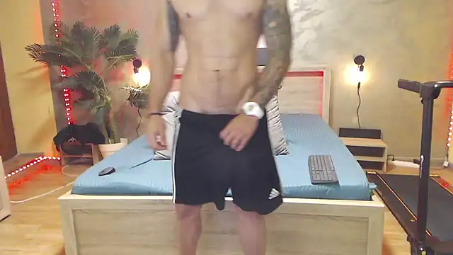 Tiberius_hunk live sex cam