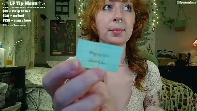 LilyMayBae webcam
