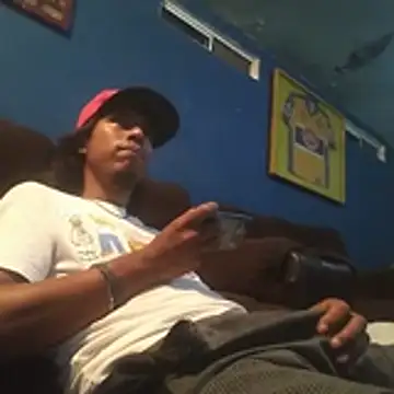 AlexAlejandro13 webcam