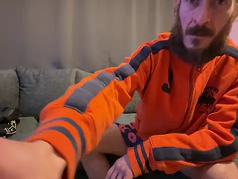 IRISHLONGDONG live sex cam