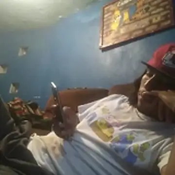 AlexAlejandro13 webcam