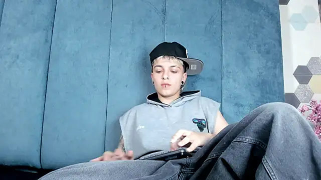 Megan_Thompson_ webcam