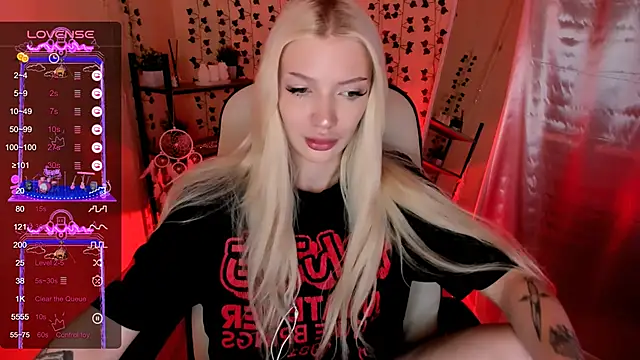 AnyaTaylor_ webcam