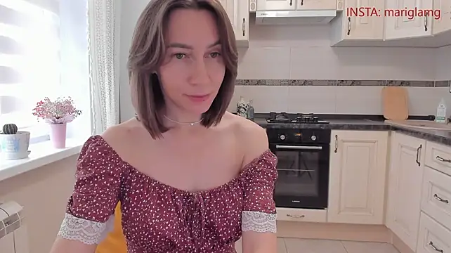 GoodGlamorGirl webcam