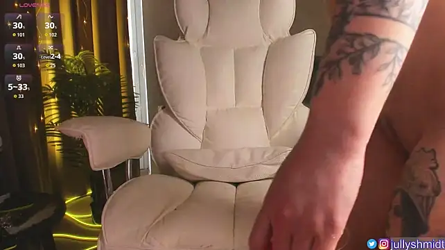 jullyshmidt webcam