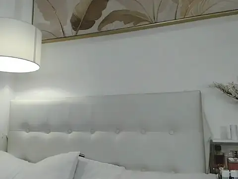 prettylittlesuckerr webcam