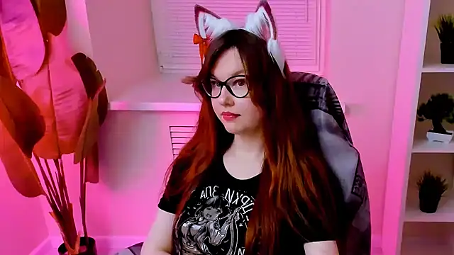 CarolGiggly webcam