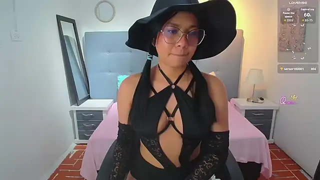 Mitsuri_Smith webcam
