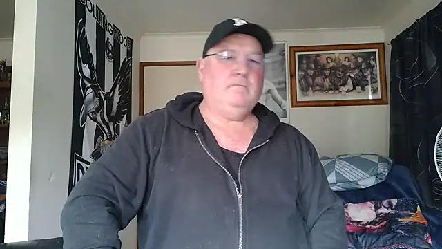 KINKYBLUEYES69