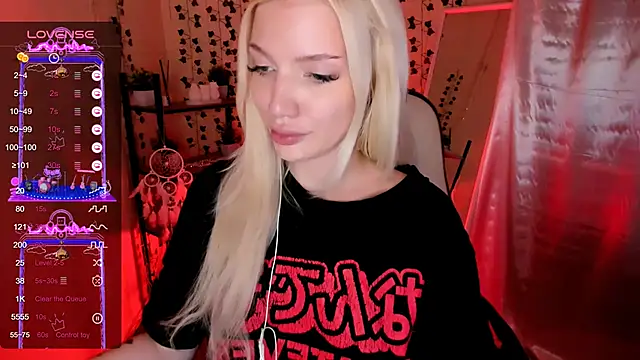 AnyaTaylor_ webcam