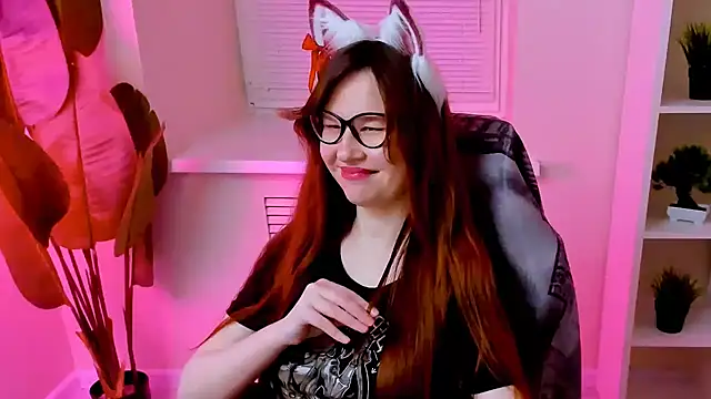 CarolGiggly webcam