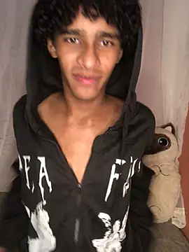 Evans_Femb live cam on StripChat