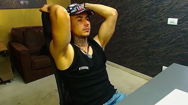 RomeoBodhi webcam