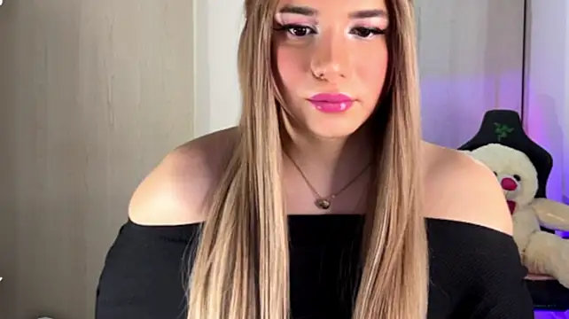 Isa_Pallmer webcam