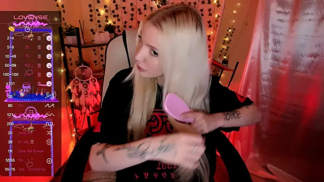 AnyaTaylor_