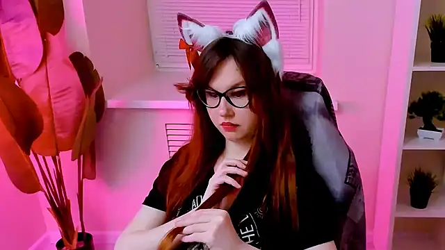 CarolGiggly webcam