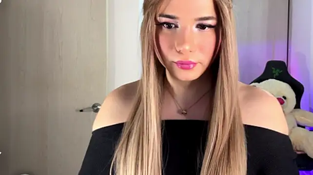 Isa_Pallmer webcam