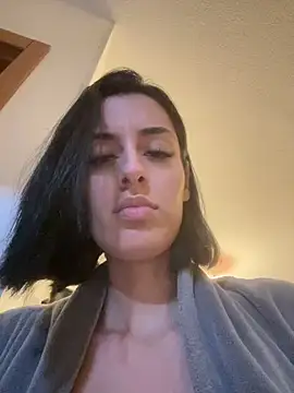 Catmila94 live sex cam