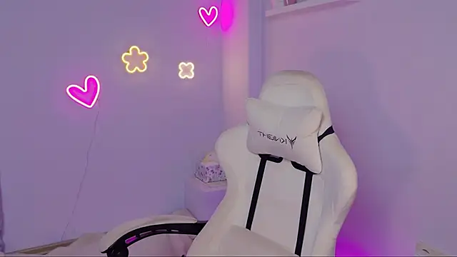 MelissaLovely_