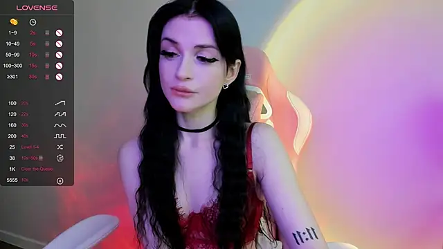 Molly_Crystall