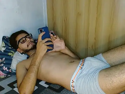 coraln (M young) - play with dick