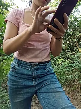 Heryy_xx webcam