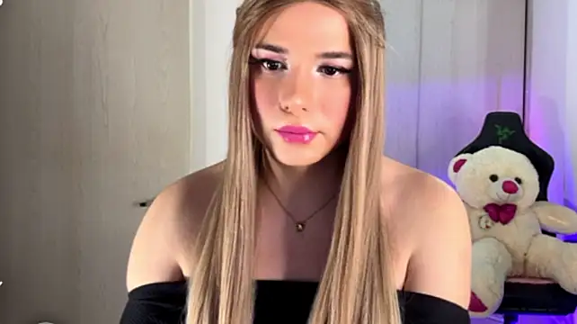 Isa_Pallmer webcam