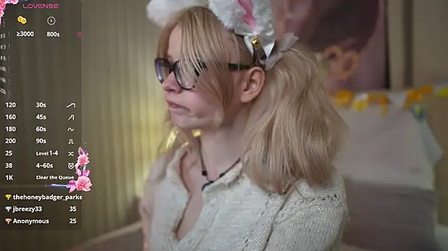 ChloeWells webcam
