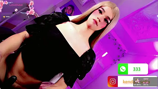 Sophiaa_doll_ webcam