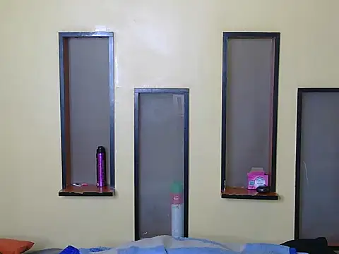 HoneyBliss04 webcam
