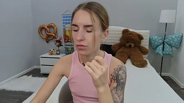DeboraHorny