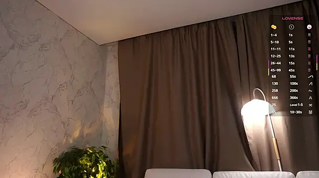 JaclynAronow