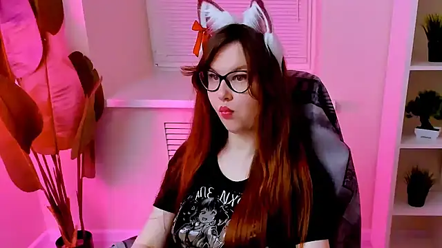 CarolGiggly webcam