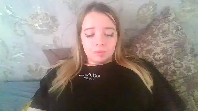 ViolaCandy live cam on StripChat
