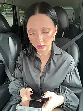 RoxySantaMonica live cam on StripChat