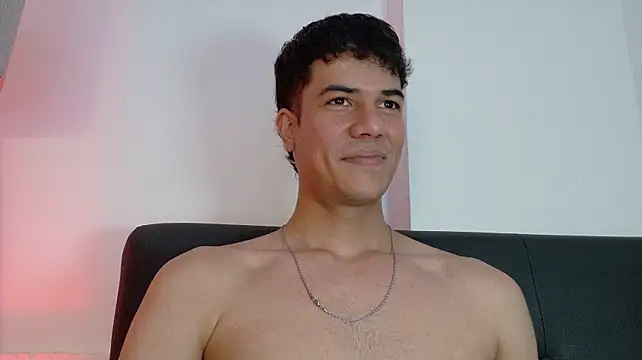 Derek_stud_