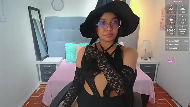Mitsuri_Smith webcam