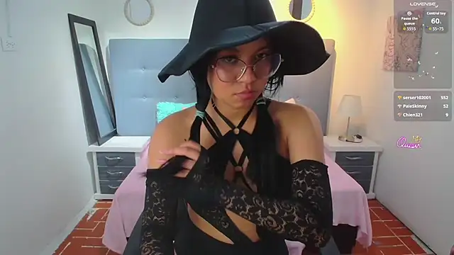 Mitsuri_Smith webcam