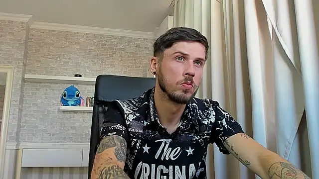 JonahShaw webcam
