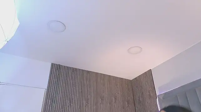 ScarletJons webcam