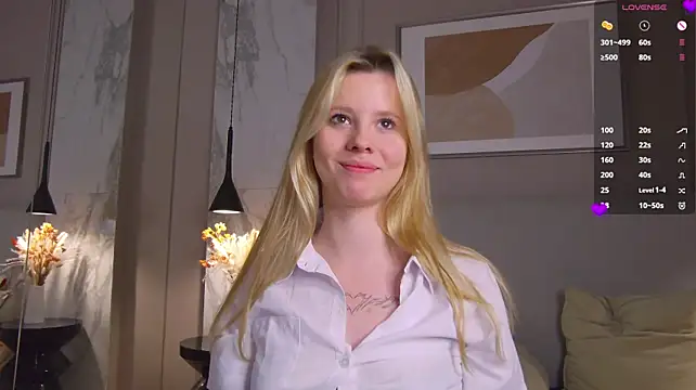 striptease chat room Stefie Wells