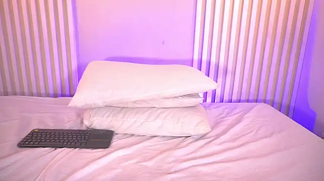 lila_cohen webcam